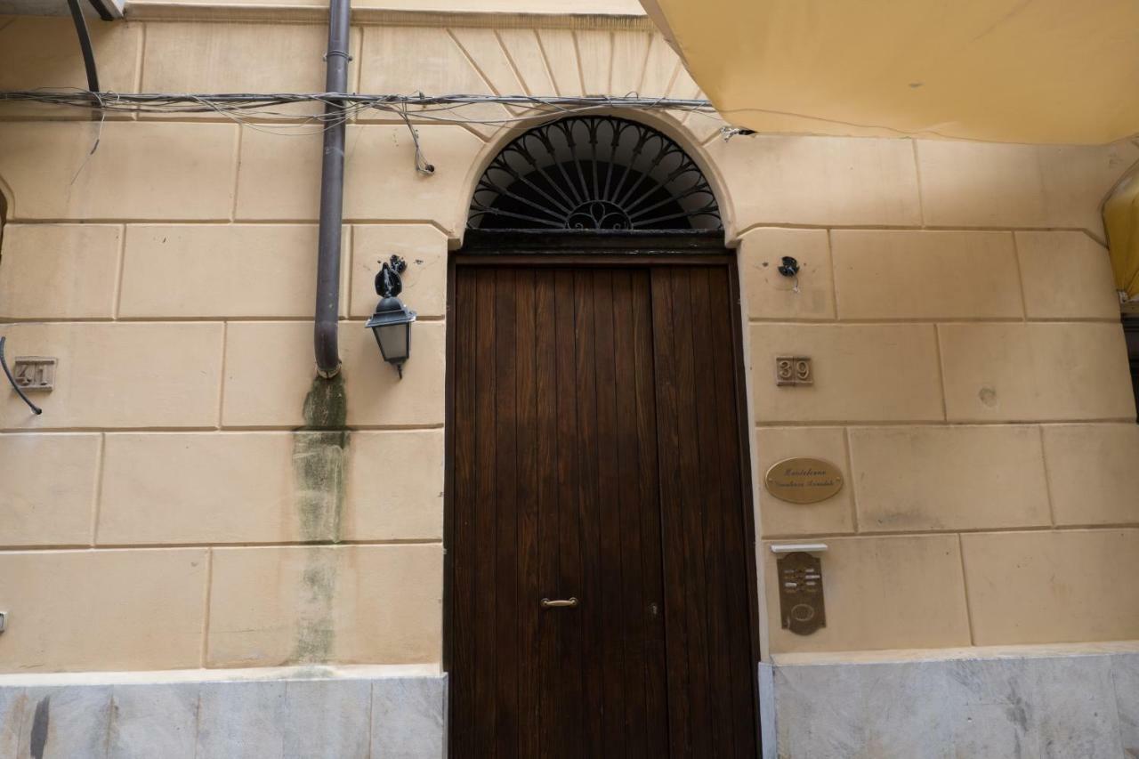Casa Salinas Centro Storico Apartman Palermo Kültér fotó